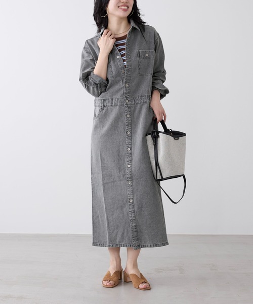 MICA&DEAL（マイカ＆ディール）の「【WEB限定カラーあり】デニムワンピース（ワンピース・レディース・ベージュ/ライトブルー/ブラック・FREE）」の2枚目の写真