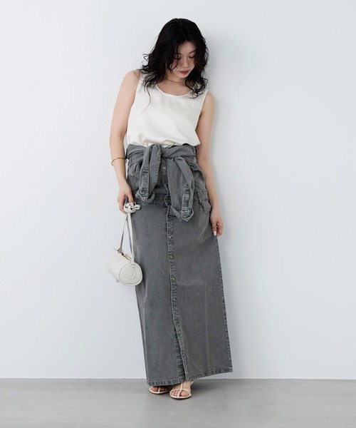 MICA&DEAL(マイカ&ディール)の「【WEB限定カラーあり】デニムワンピース(ワンピース・レディース・ベージュ/ライトブルー/ブラック・FREE)」の8枚目の写真