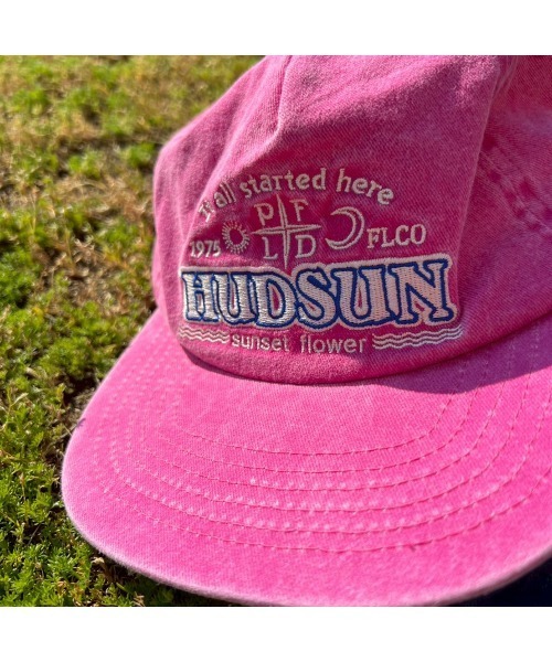 Flugge(フラッジー)の「HUDSUN刺繍ピグメントキャップ(キャップ・レディース・ピンク・FREE)」の5枚目の写真