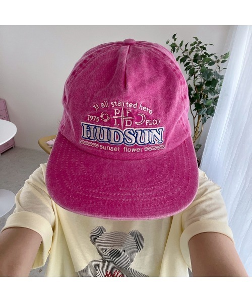 Flugge(フラッジー)の「HUDSUN刺繍ピグメントキャップ(キャップ・レディース・ピンク・FREE)」の6枚目の写真