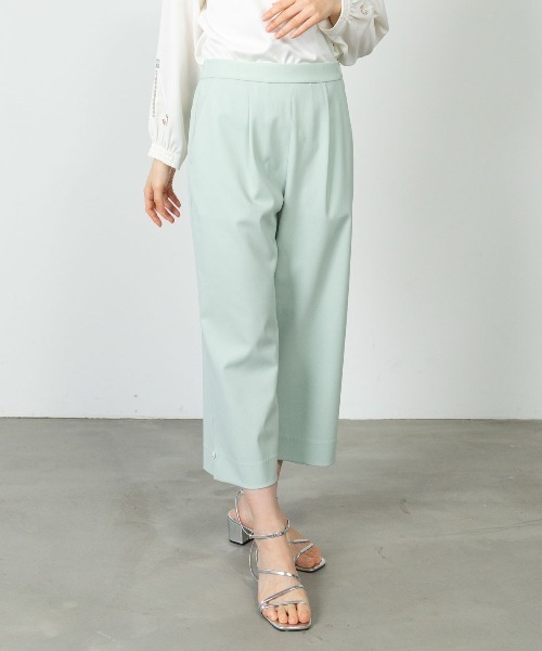 STUDIO PICONE(スタジオピッコーネ)の「フロントタック八分丈パンツ(その他パンツ・レディース・ライトグリーン/ライトブラウン/ネイビー/ベージュ・LL/L/M)」の12枚目の写真