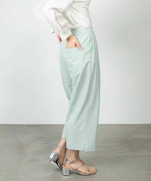 STUDIO PICONE(スタジオピッコーネ)の「フロントタック八分丈パンツ(その他パンツ・レディース・ライトグリーン/ライトブラウン/ネイビー/ベージュ・LL/L/M)」の15枚目の写真