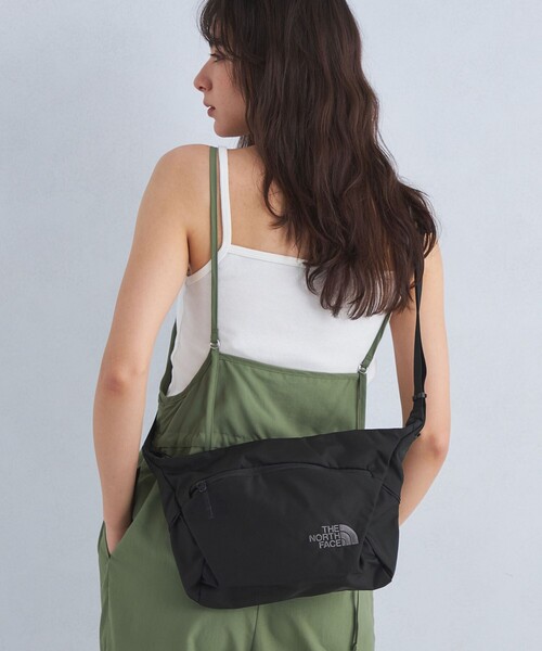 THE NORTH FACE(ザノースフェイス)の「<THE NORTH FACE>カペラ 5(5L)(ショルダーバッグ・レディース・ブラック/オフホワイト・FREE)」の21枚目の写真
