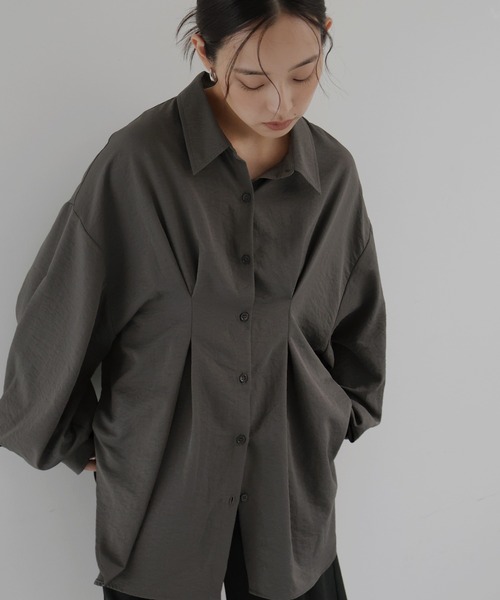 hellam(へラム)の「【hellam×HOTARU】合繊ウエストタックシャツ(シャツ/ブラウス・レディース・ベージュ/チャコール/アイボリー/ブルー・FREE)」の17枚目の写真