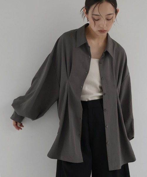 hellam(へラム)の「【hellam×HOTARU】合繊ウエストタックシャツ(シャツ/ブラウス・レディース・ベージュ/チャコール/アイボリー/ブルー・FREE)」の12枚目の写真