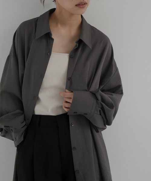 hellam(へラム)の「【hellam×HOTARU】合繊ウエストタックシャツ(シャツ/ブラウス・レディース・ベージュ/チャコール/アイボリー/ブルー・FREE)」の15枚目の写真