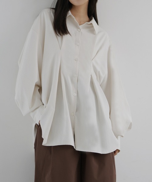 hellam(へラム)の「【hellam×HOTARU】合繊ウエストタックシャツ(シャツ/ブラウス・レディース・ベージュ/チャコール/アイボリー/ブルー・FREE)」の5枚目の写真