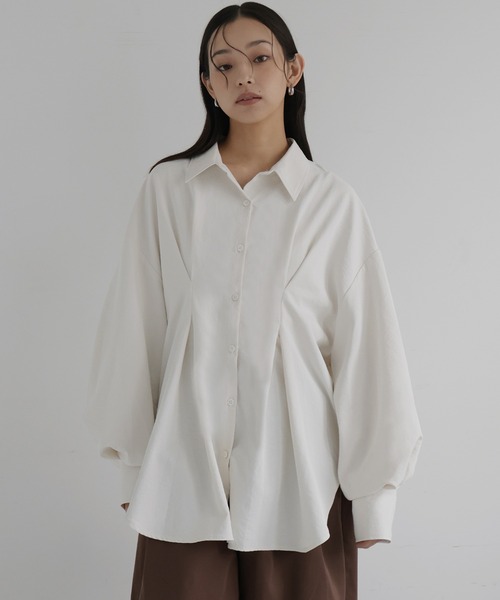 hellam(へラム)の「【hellam×HOTARU】合繊ウエストタックシャツ(シャツ/ブラウス・レディース・ベージュ/チャコール/アイボリー/ブルー・FREE)」の8枚目の写真