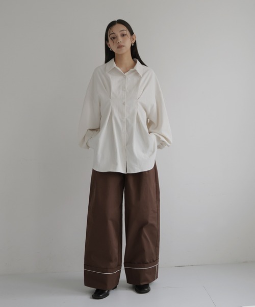 hellam(へラム)の「【hellam×HOTARU】合繊ウエストタックシャツ(シャツ/ブラウス・レディース・ベージュ/チャコール/アイボリー/ブルー・FREE)」の9枚目の写真