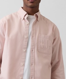 GAP（ギャップ）の「リラックスフィット クロップド ストレートヘム GAPロゴ オックスフォードシャツ（シャツ/ブラウス）」