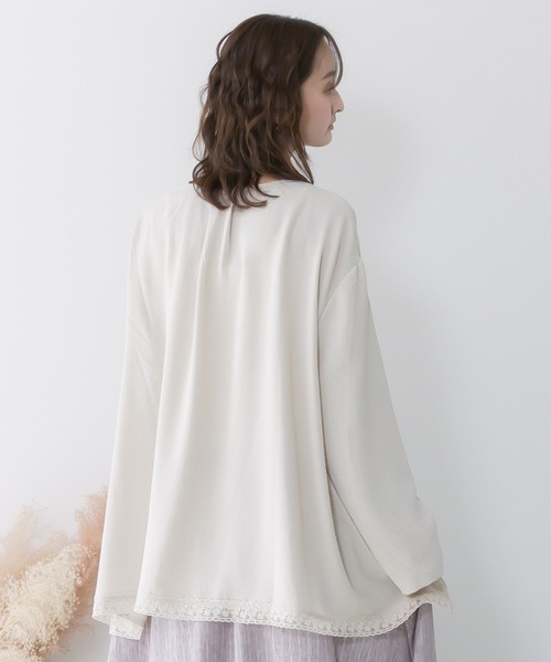 iS ScoLar（イズスカラー）の「：ラメツイード女の子アップリケプルオーバー（Tシャツ/カットソー・レディース・パープル/ブラック/アイボリー・M）」の7枚目の写真