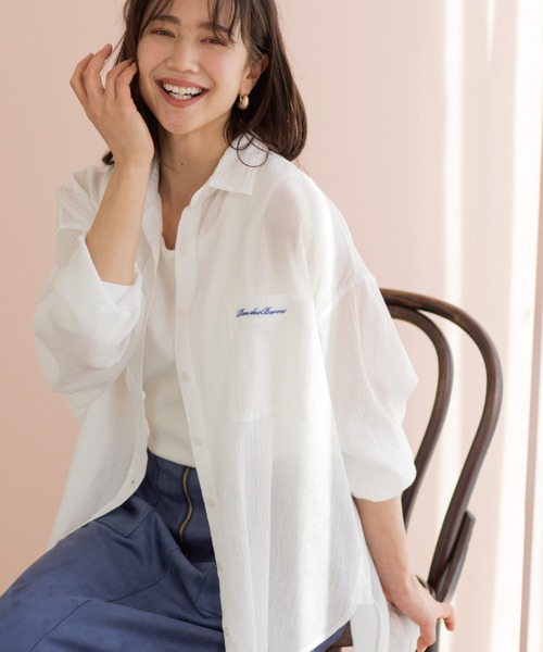 SHOO・LA・RUE(シューラルー)の「お袖リブ楊柳オーバーシャツ(シャツ/ブラウス・レディース・ピンク/ホワイト/サックスブルー/イエロー系その他・00)」の2枚目の写真