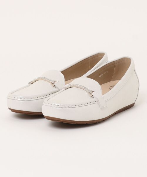 UnReef(アンリーフ)の「インヒールビットモカシン(モカシン/デッキシューズ・レディース・ブラック/ホワイト/プラチナム・23.0cm/23.5cm/24.0cm/24.5cm/22.5cm)」の3枚目の写真