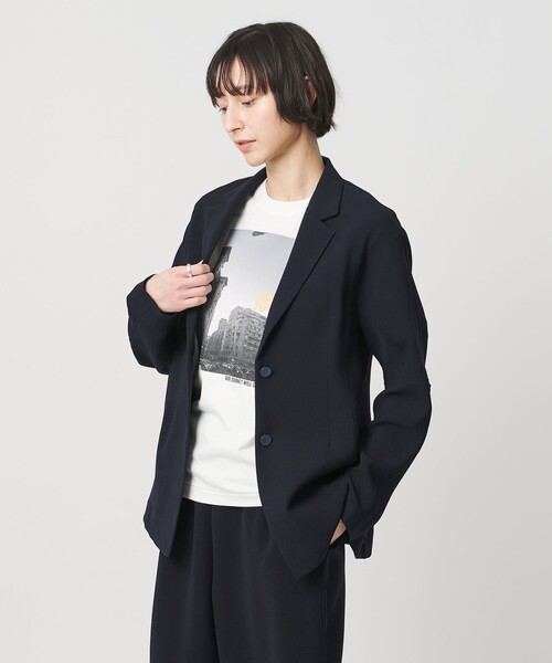 UNITED ARROWS(ユナイテッドアローズ)の「COMFY テーラードジャケット ‐防汚 UVカット ウォッシャブル‐(テーラードジャケット・レディース・ブラック/ネイビー・38/36)」の4枚目の写真