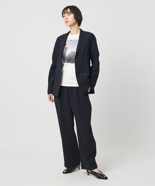 UNITED ARROWS(ユナイテッドアローズ)の「COMFY テーラードジャケット ‐防汚 UVカット ウォッシャブル‐(テーラードジャケット・レディース・ブラック/ネイビー・38/36)」の6枚目の写真