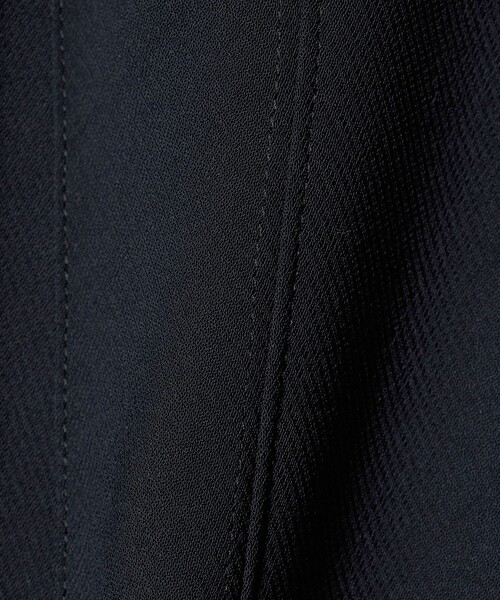 UNITED ARROWS(ユナイテッドアローズ)の「COMFY テーラードジャケット ‐防汚 UVカット ウォッシャブル‐(テーラードジャケット・レディース・ブラック/ネイビー・38/36)」の20枚目の写真