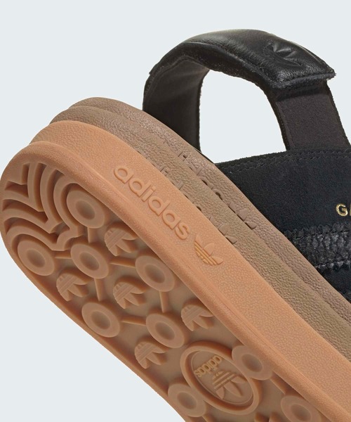 adidas(アディダス)の「ガゼル ボールド サンダル / GAZELLE BOLD SANDALS / アディダスオリジナルス adidas Originals 厚底サンダル(サンダル・レディース・ブラック・26.5cm/25.5cm/24.5cm/23.5cm/22.5cm/28.5cm/27.5cm)」の2枚目の写真