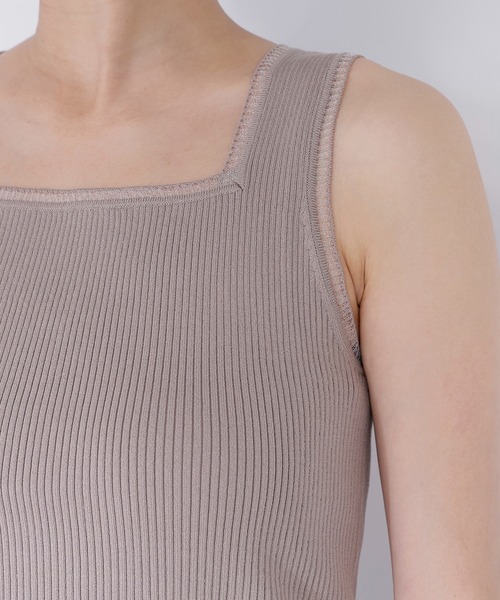 NATURAL BEAUTY BASIC（ナチュラルビューティーベーシック）の「◇前後2wayニットタンク（タンクトップ・レディース・オフホワイト/ブラウン/ブラック・FREE）」の6枚目の写真