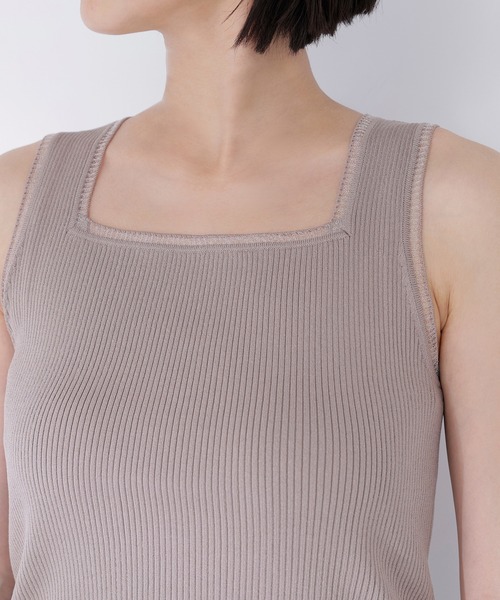 NATURAL BEAUTY BASIC（ナチュラルビューティーベーシック）の「◇前後2wayニットタンク（タンクトップ・レディース・オフホワイト/ブラウン/ブラック・FREE）」の5枚目の写真