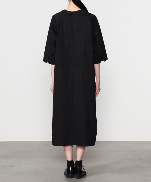 Bshop(ビショップ)の「eunoia | ラウンドカラー ロングワンピース WOMEN(ワンピース・レディース・ブラック・ONE)」の11枚目の写真
