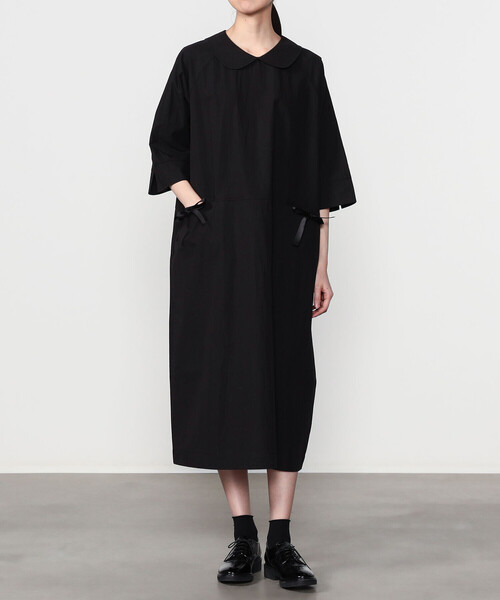 Bshop(ビショップ)の「eunoia | ラウンドカラー ロングワンピース WOMEN(ワンピース・レディース・ブラック・ONE)」の12枚目の写真