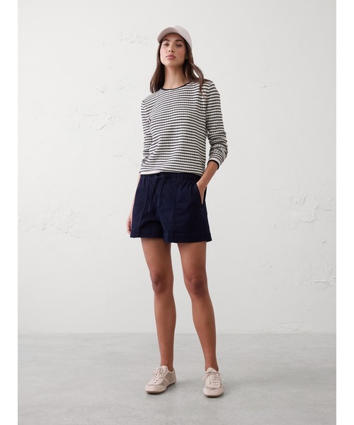 BANANA REPUBLIC FACTORY STORE(バナナリパブリック ファクトリーストア)の「BANANA REPUBLIC FACTORY STORE テクスチャーステッチ タイバック セーター(ニット/セーター・レディース・ネイビー/ホワイト系その他・L/M/S/XS)」の5枚目の写真