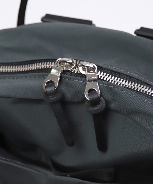STANDARD SUPPLY（スタンダードサプライ）の「[ STANDARD SUPPLY ] SIMPLICITY WALLABY / ワラビー（バックパック/リュック・レディース・ベージュ/ブラック/チャコールアッシュ・FREE）」の6枚目の写真