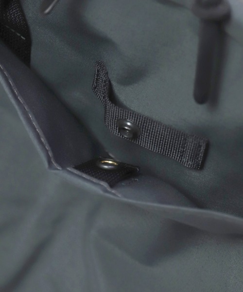 STANDARD SUPPLY（スタンダードサプライ）の「[ STANDARD SUPPLY ] SIMPLICITY WALLABY / ワラビー（バックパック/リュック・レディース・ベージュ/ブラック/チャコールアッシュ・FREE）」の7枚目の写真