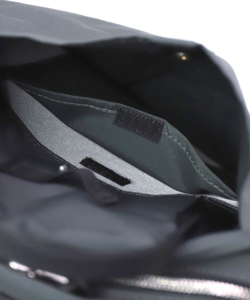 STANDARD SUPPLY（スタンダードサプライ）の「[ STANDARD SUPPLY ] SIMPLICITY WALLABY / ワラビー（バックパック/リュック・レディース・ベージュ/ブラック/チャコールアッシュ・FREE）」の8枚目の写真