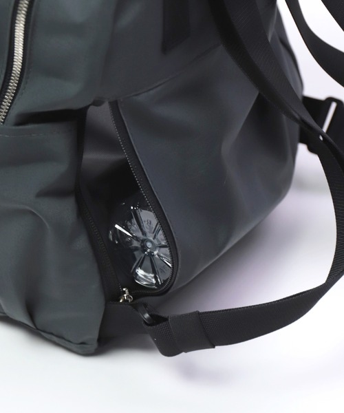STANDARD SUPPLY（スタンダードサプライ）の「[ STANDARD SUPPLY ] SIMPLICITY WALLABY / ワラビー（バックパック/リュック・レディース・ベージュ/ブラック/チャコールアッシュ・FREE）」の10枚目の写真