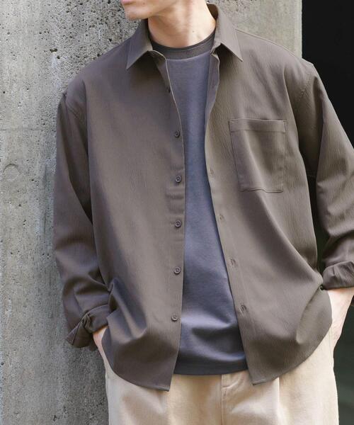 ITEMS URBANRESEARCH(アイテムズ アーバンリサーチ)の「ヨウリュウレギュラーカラー長袖シャツ(シャツ/ブラウス・メンズ・ネイビー/ダークグレー/オリーブ/ブラック・LARGE/MEDIUM)」の1枚目の写真