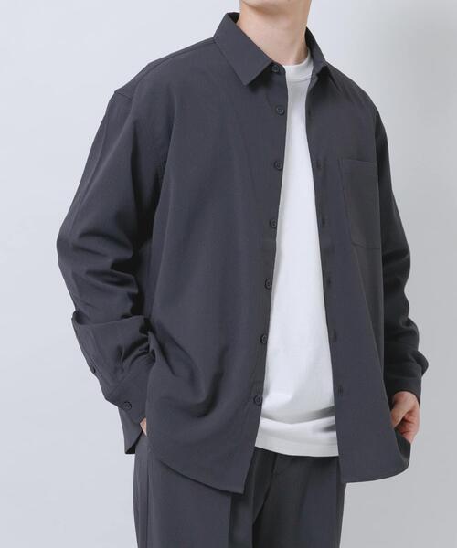 ITEMS URBANRESEARCH(アイテムズ アーバンリサーチ)の「ヨウリュウレギュラーカラー長袖シャツ(シャツ/ブラウス・メンズ・ネイビー/ダークグレー/オリーブ/ブラック・LARGE/MEDIUM)」の3枚目の写真