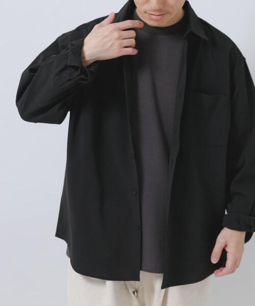 ITEMS URBANRESEARCH(アイテムズ アーバンリサーチ)の「ヨウリュウレギュラーカラー長袖シャツ(シャツ/ブラウス・メンズ・ネイビー/ダークグレー/オリーブ/ブラック・LARGE/MEDIUM)」の6枚目の写真