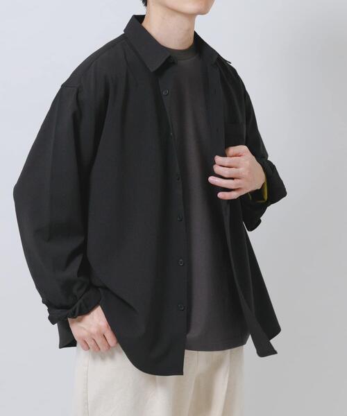 ITEMS URBANRESEARCH(アイテムズ アーバンリサーチ)の「ヨウリュウレギュラーカラー長袖シャツ(シャツ/ブラウス・メンズ・ネイビー/ダークグレー/オリーブ/ブラック・LARGE/MEDIUM)」の9枚目の写真