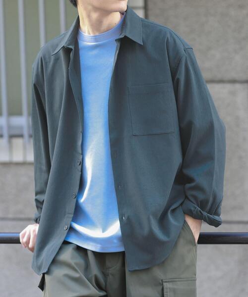ITEMS URBANRESEARCH(アイテムズ アーバンリサーチ)の「ヨウリュウレギュラーカラー長袖シャツ(シャツ/ブラウス・メンズ・ネイビー/ダークグレー/オリーブ/ブラック・LARGE/MEDIUM)」の14枚目の写真