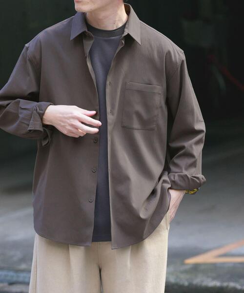 ITEMS URBANRESEARCH(アイテムズ アーバンリサーチ)の「ヨウリュウレギュラーカラー長袖シャツ(シャツ/ブラウス・メンズ・ネイビー/ダークグレー/オリーブ/ブラック・LARGE/MEDIUM)」の9枚目の写真