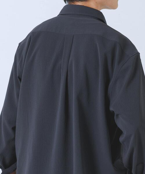 ITEMS URBANRESEARCH(アイテムズ アーバンリサーチ)の「ヨウリュウレギュラーカラー長袖シャツ(シャツ/ブラウス・メンズ・ネイビー/ダークグレー/オリーブ/ブラック・LARGE/MEDIUM)」の13枚目の写真