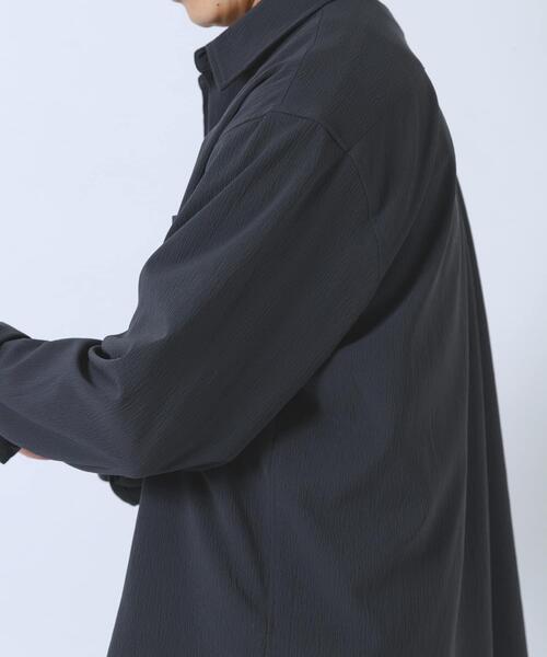 ITEMS URBANRESEARCH(アイテムズ アーバンリサーチ)の「ヨウリュウレギュラーカラー長袖シャツ(シャツ/ブラウス・メンズ・ネイビー/ダークグレー/オリーブ/ブラック・LARGE/MEDIUM)」の14枚目の写真