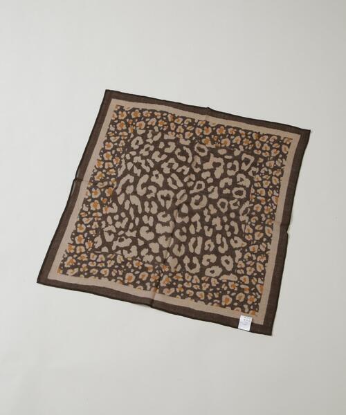 NANO universe（ナノユニバース）の「SK OVERSEAS IND PRIVATE/WOOL LEOPARD SCARF（バンダナ/スカーフ・レディース・ダークブラウン・FREE）」の3枚目の写真