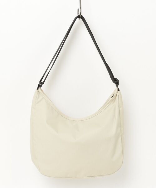 KELTY（ケルティ）の「ケルティ  ES CURVE SHOULDER M（ショルダーバッグ・メンズ・その他・ONE SIZE）」の5枚目の写真