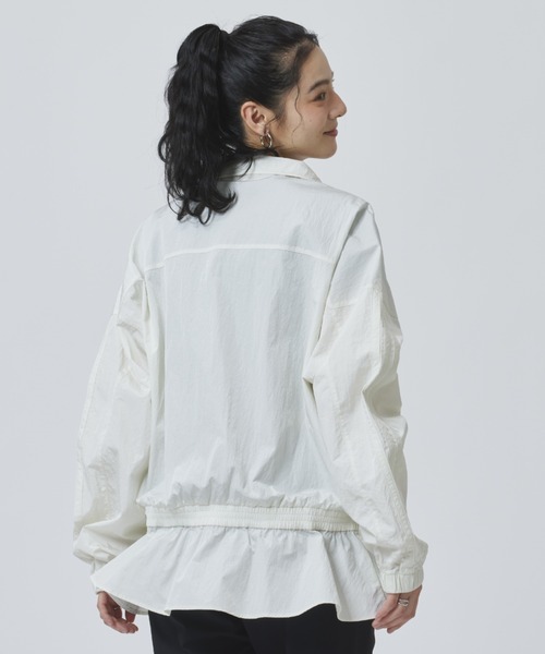 adidas(アディダス)の「【adidas×アルペン限定モデル】アディダス adidas W WV TRACKTOP AP(ナイロンジャケット・レディース・オフホワイト/ダークグレー・M/L/S/XL)」の6枚目の写真