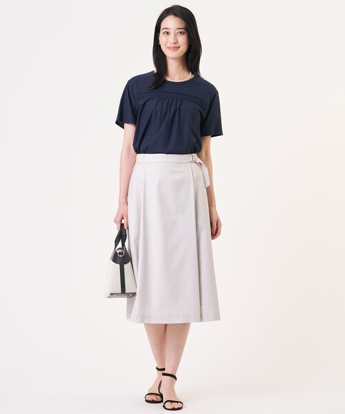 J.PRESS Ladies(J.プレス レディス)の「【一枚で着映え】ツイスティロ クルーネック カットソー(Tシャツ/カットソー・レディース・ホワイト系/ライトグリーン系/ネイビー系/ベージュ系・SMALL)」の10枚目の写真