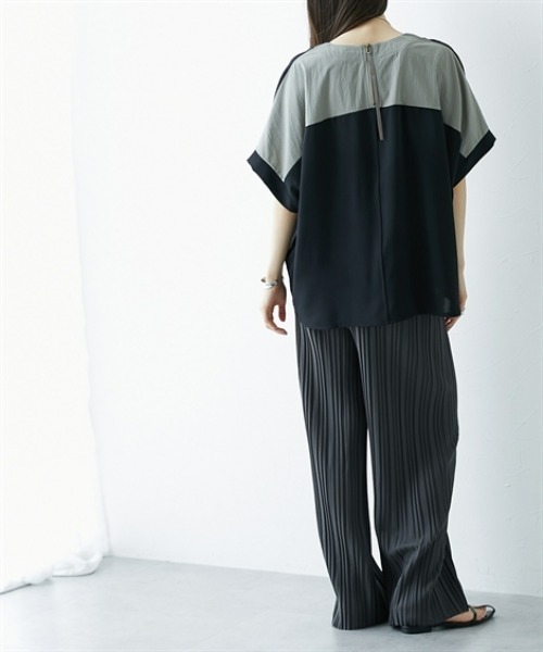 Soiunique（スワユニーク）の「異素材切替後ろジップアップドルマントップス［Soiunique］（Tシャツ/カットソー・レディース・ブラック×ブルー/ブラック×グレー・FREE）」の10枚目の写真