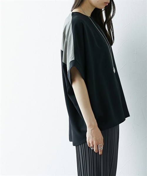 Soiunique（スワユニーク）の「異素材切替後ろジップアップドルマントップス［Soiunique］（Tシャツ/カットソー・レディース・ブラック×ブルー/ブラック×グレー・FREE）」の12枚目の写真