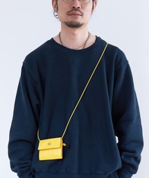 1/2HALF エンボスレザーキャッチャー　ニブンノイチハーフ 1/2 HALF（ニブンノイチハーフ）の「1/2HALF エンボスレザーコイン