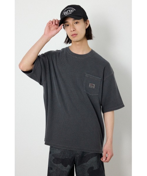 RODEO CROWNS WIDE BOWL（ロデオクラウンズワイドボウル）の「ピグメントワッフルTシャツ（Tシャツ/カットソー・メンズ・チャコールグレー/アイボリー/グリーン・MEDIUM/LARGE）」の3枚目の写真