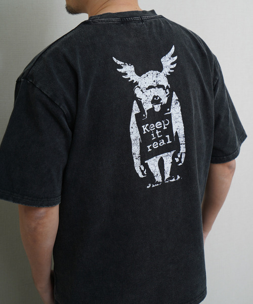 ZIP FIVE(ジップファイブ)の「バンクシー/Banksy/ 高密度編み ヘビーウェイト ピグメント・スノーウォッシュ加工かすれプリント半袖Tシャツ(Tシャツ/カットソー・メンズ・ブラック/グレー/ブラウン・LARGE/X-LARGE/MEDIUM)」の22枚目の写真