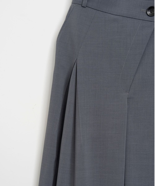 ORGUE(オルグ)の「Cross tuck pants/クロスタックパンツ(スラックス・レディース・ベージュ/ブラウン/グレー・SMALL/MEDIUM)」の12枚目の写真
