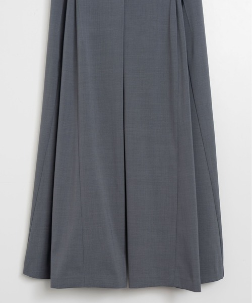 ORGUE(オルグ)の「Cross tuck pants/クロスタックパンツ(スラックス・レディース・ベージュ/ブラウン/グレー・SMALL/MEDIUM)」の11枚目の写真
