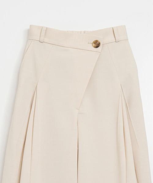 ORGUE(オルグ)の「Cross tuck pants/クロスタックパンツ(スラックス・レディース・ベージュ/ブラウン/グレー・SMALL/MEDIUM)」の14枚目の写真